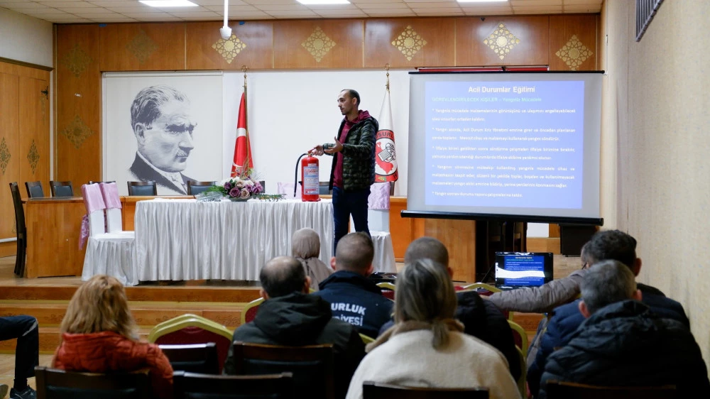 Belediye Personeline İş Güvenliği ve Acil Durumlar Eğitimi Verildi