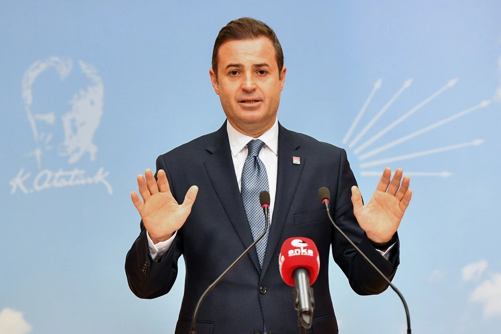 CHP Genel Başkan Yardımcısı Ahmet Akın Kuva-yi Milliye Anıtı