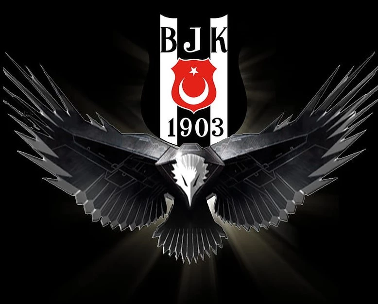 Fenerbahçe’nin Ardından Beşiktaş Tribünlerinden de “Hükümet İstifa” Tezahüratları